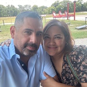 Meet your Posher, Cinthia